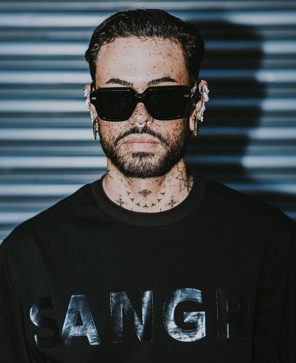 “OSCURAS SHADES”